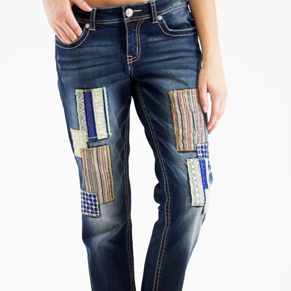 NWT Grace in LA Junior Boyfriend cut patchwork jean SZ 25 26 27 28 waist